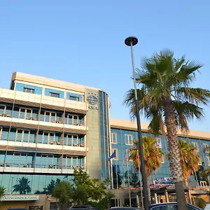 Hotell International